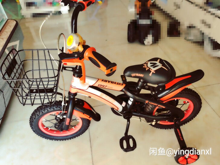 （都市贝贝），娃娃只骑过两次左右！几乎全新...