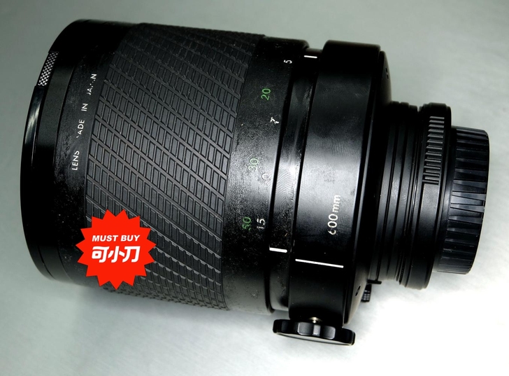 适马600mm F8折反长焦镜头。