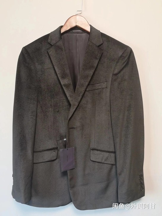 二手闲置物品！P男士丝绒休闲正装西服