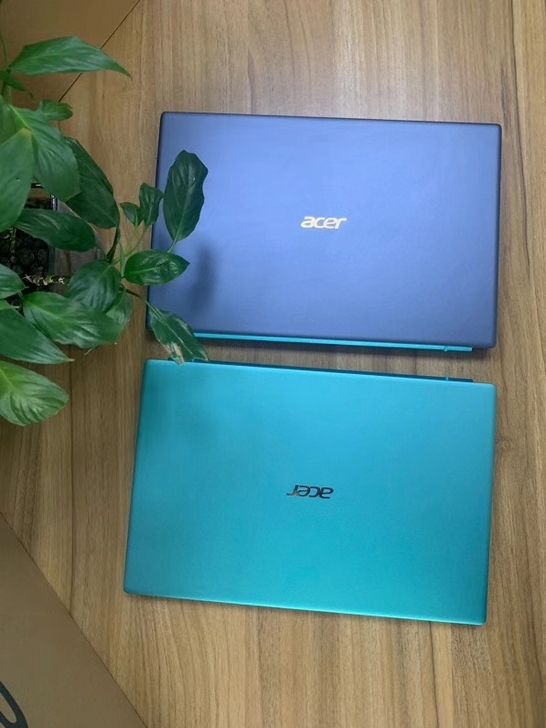 新到货！新款完美全套样机acer非凡