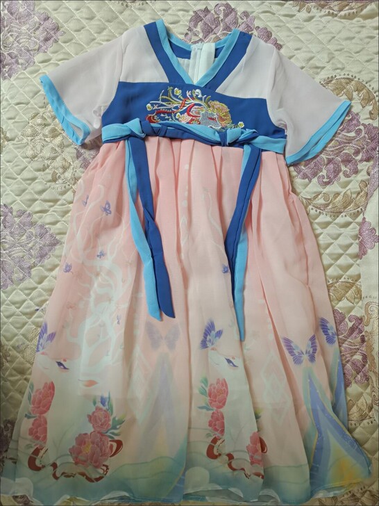 出童装汉服连衣裙  全新有吊牌