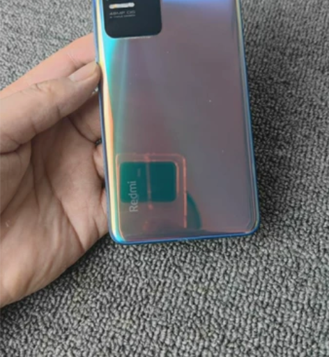 红米K50顶配版12+256g 。双卡双待...
