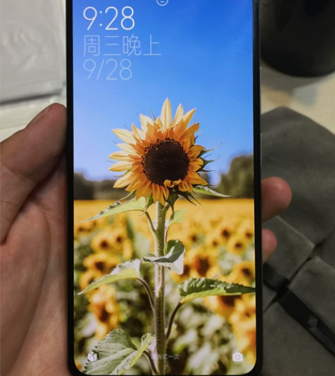 红米k50pro 8+256银色，一直戴着...
