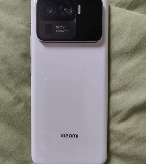 小米11ultra 12+256 外屏左上...