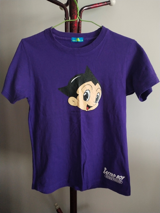 阿童木T恤 正紫色 很好搭