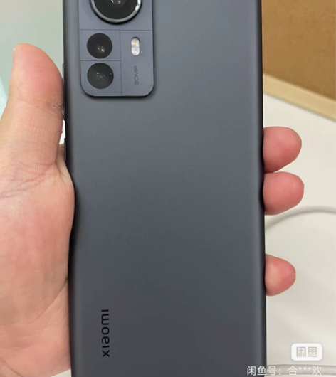 用了3个月的小米12pro。8➕128的。...