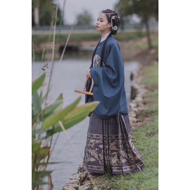 【金钗记】全套【长歌】秋冬明制圆领大襟补子...