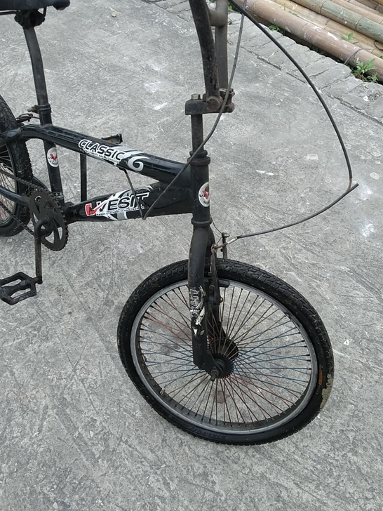 自行车，换了两个内胎和外胎，座垫，修了10...