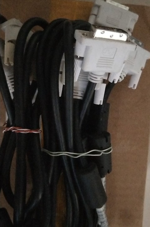 原装DVI数据线 显示器信号线  四条  ...