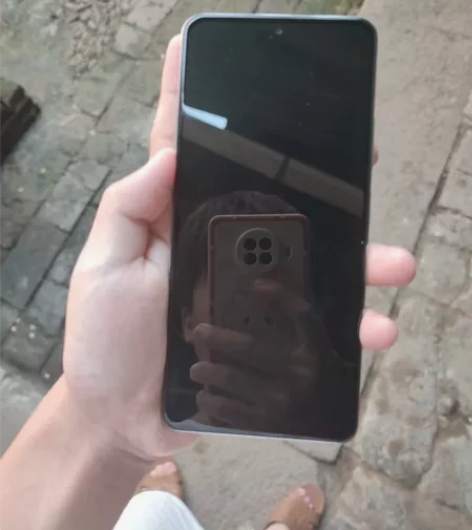 红米k40 8+256屏幕 背板完美无瑕 ...