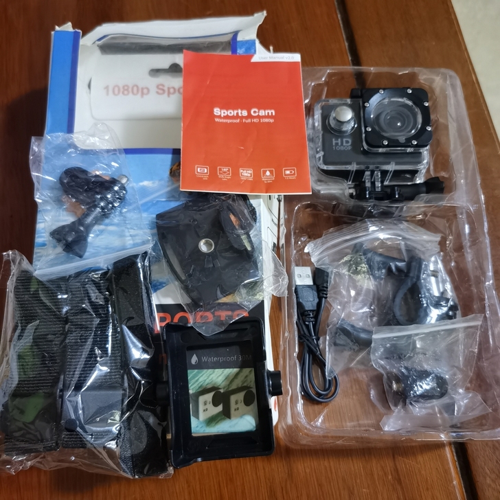 摩托车自行车头盔骑行车记录仪潜水运动相机高...