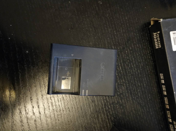 Canon 佳能 LC-E17C原装m3充...