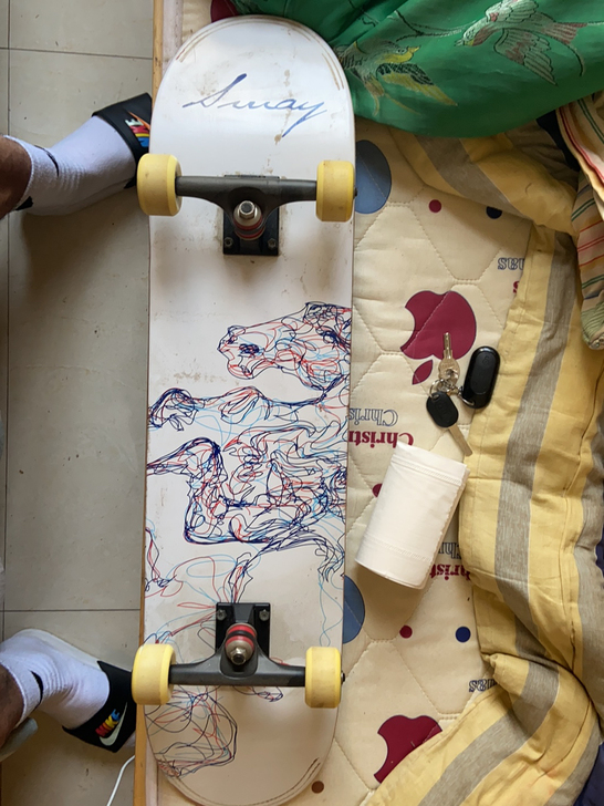 专业短板，喜欢滑板的可以入手，没有下过地，...