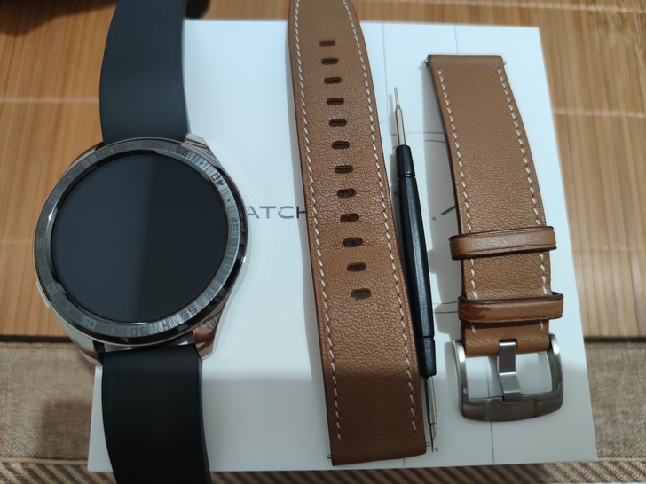 vivo watch 46mm，送氟橡胶表...