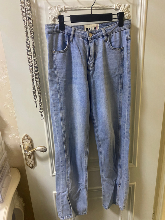 阔腿牛仔裤开叉款