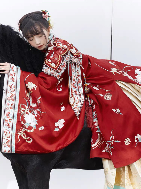 【汉服出租】十三余 繁花有期 正版