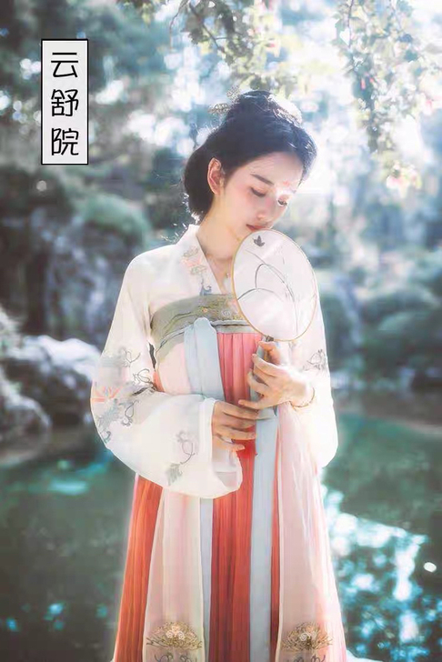 汉服白菜价唐制齐胸襦裙