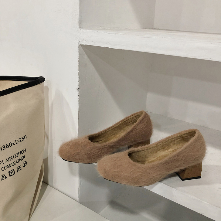 网红单鞋2019秋款韩版百搭方头粗跟瓢鞋浅...