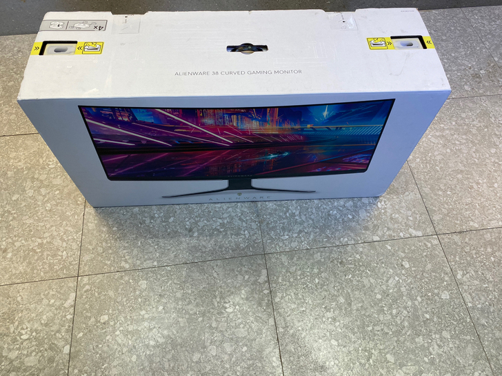 外星人3821DW包装箱,全套包装。顺丰到...