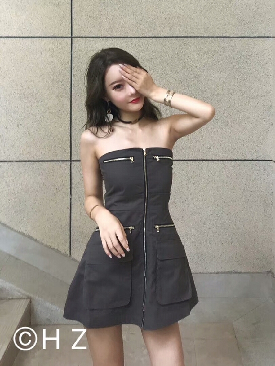 夏装新款重工帅气工装风拉链一字肩抹胸收腰显...