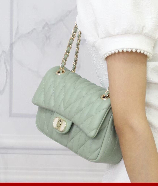 公司单尾货啄木鸟新款2021菱格链条包小方...