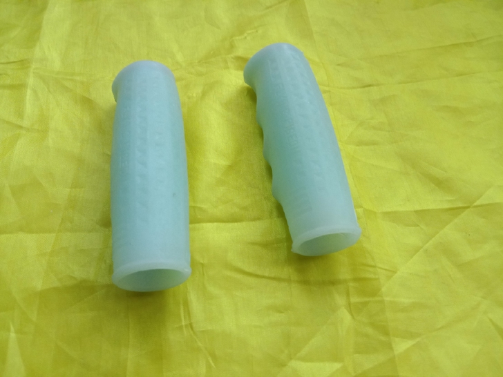 飞鸽自行车手把套，老货，库存全新，品相好，...