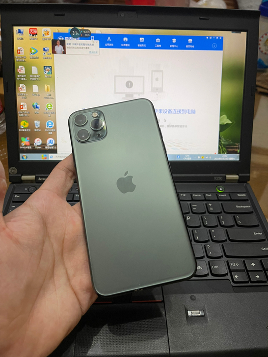 iPhone 11pro max有锁卡贴6...