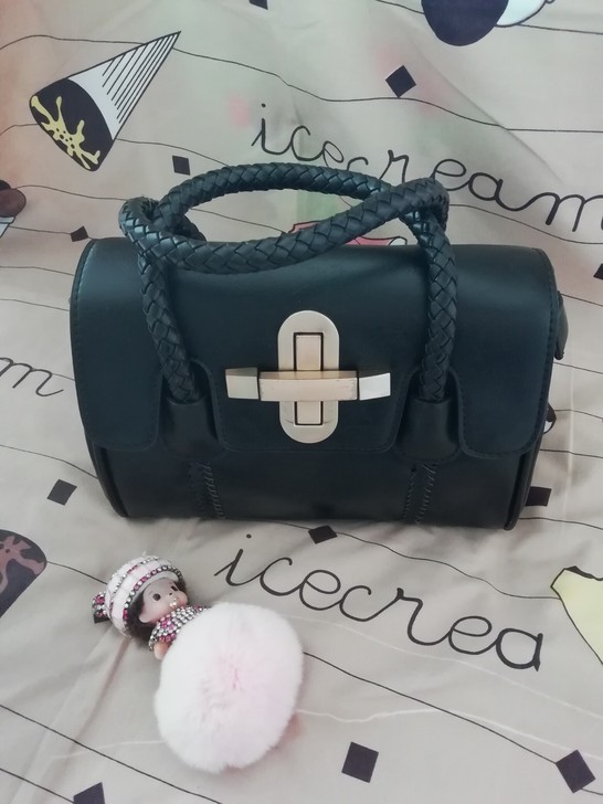 万达包包  百搭款