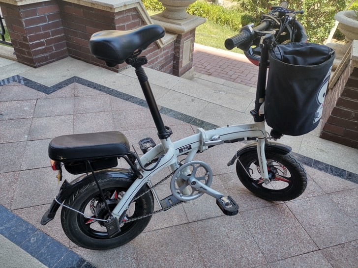 正步代驾锂电池48v可折叠20寸自行电动车...