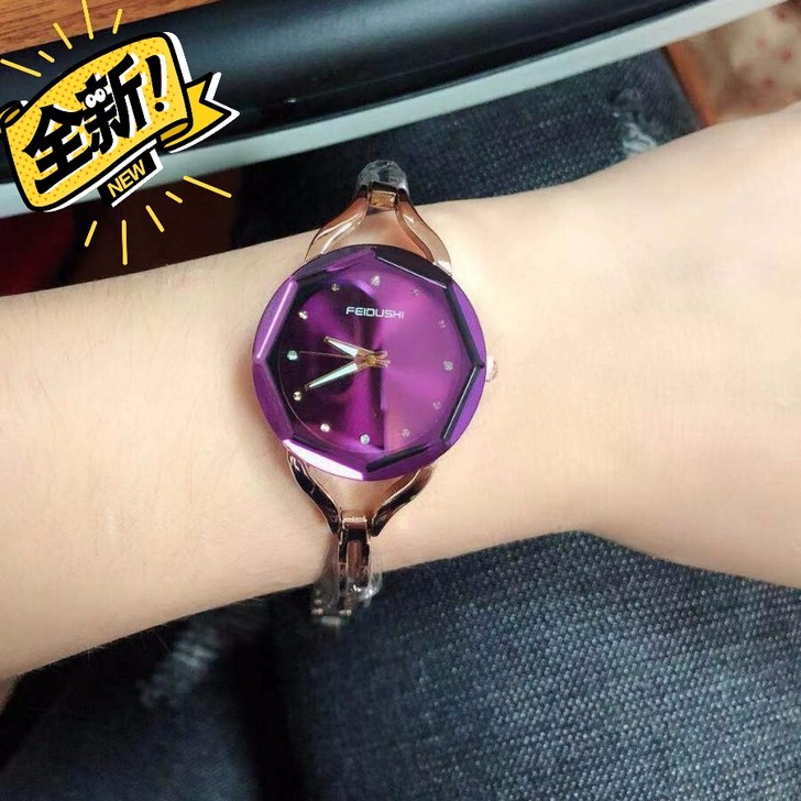 【低价处理】2021年款手链手表女款时尚防...