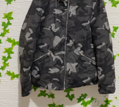 男士羽绒服外套胸围108衣长69、特价出不...