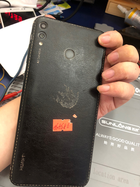 华为畅享max主板好，有屏幕锁，屏烂