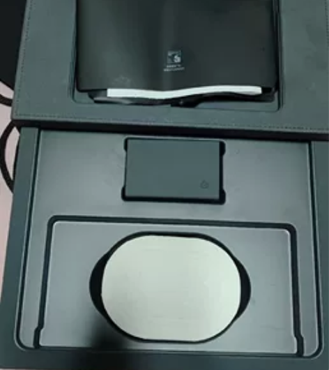 vivo X Fold+原装充电器，昨天购...