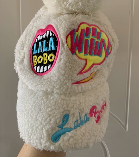 毛绒棒球帽、LALABOBO专柜正品 时尚...