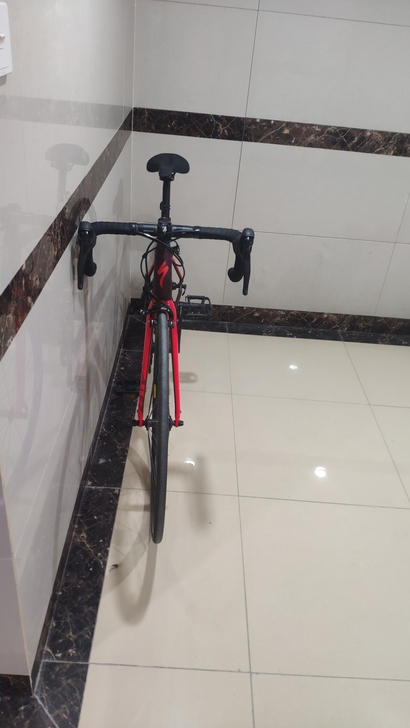 闪电公路自行车，52码，18速，磨砂红，功...