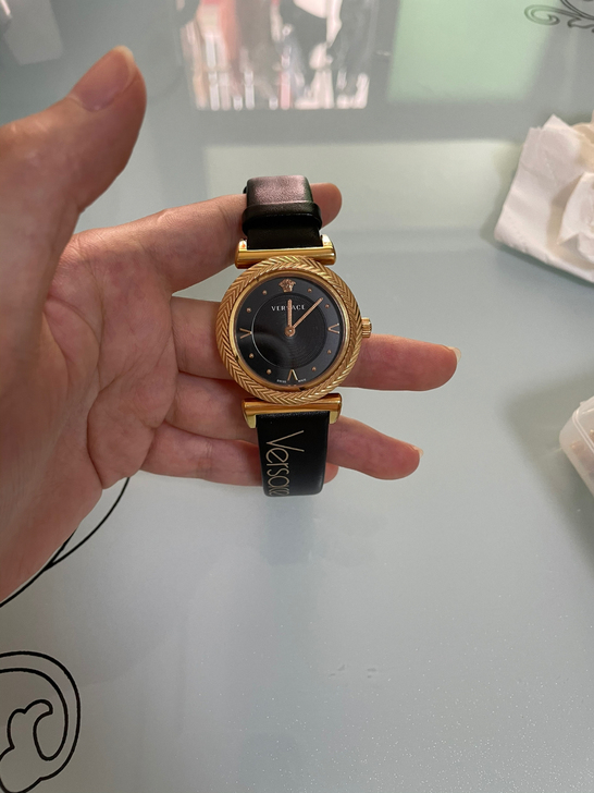 范思哲石英手表，国外专柜购买的那时候折合人...