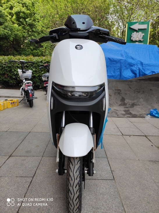 九号N70C，60/20铅酸电池，定位手机...