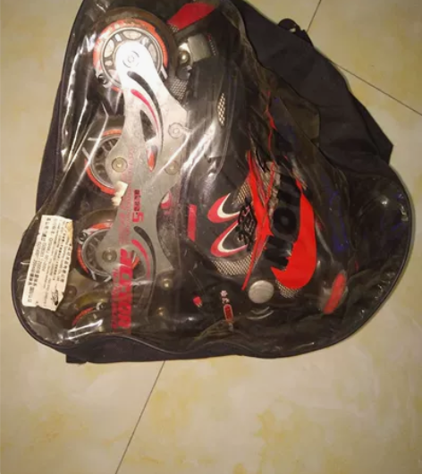 森海溜冰鞋轮滑鞋单排轮滑鞋旱冰鞋，尺码是3...