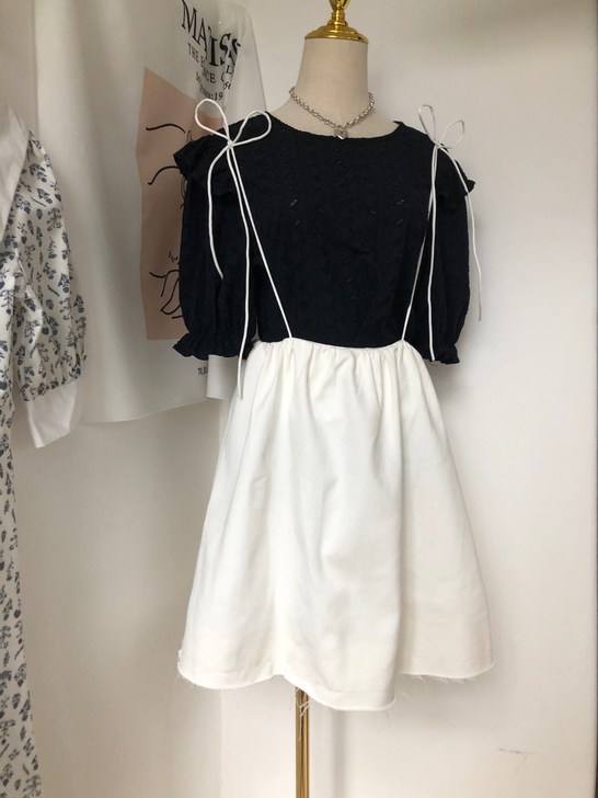 全新带吊牌牛仔背带裙