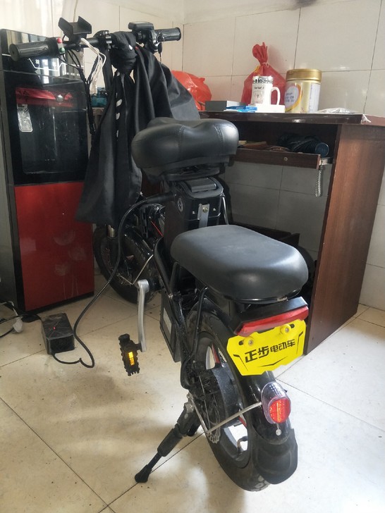 以前做代驾现在不做了，买来才几个月。