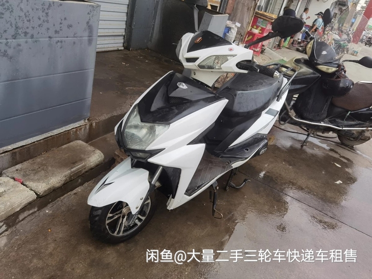 九成新二手电动车,三轮车,均装全新电池质保...