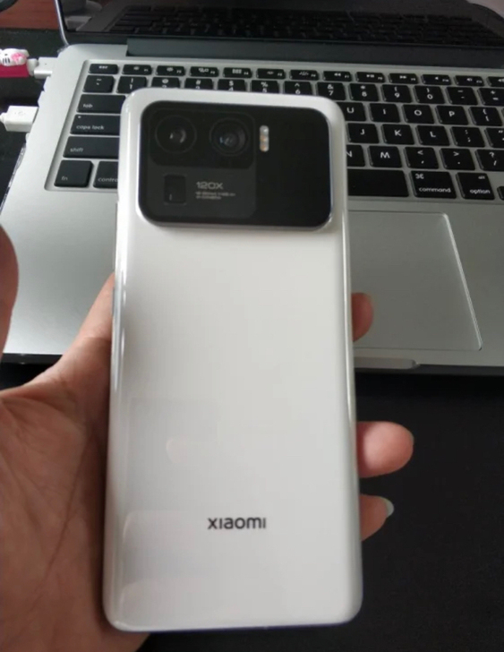 小米11 Ultra至尊12+256陶瓷白