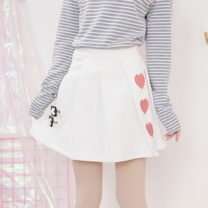 原创设计森女部落甜美爱心刺绣少女风A字裙短...