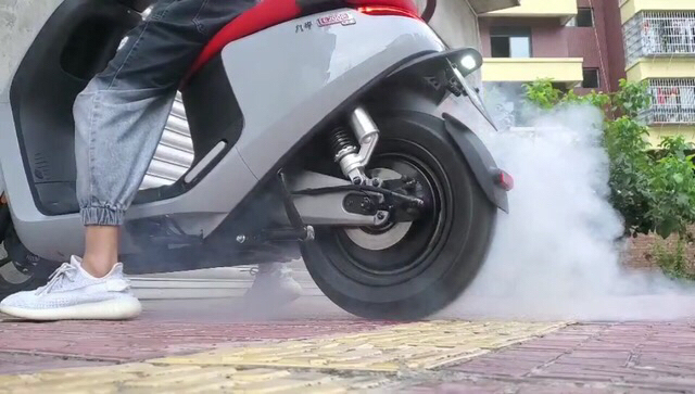 长期收，原装九号电动车