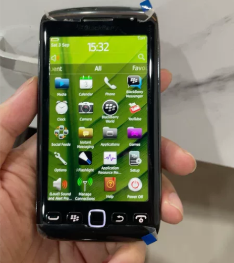 黑莓手机！！功能正常！ 感兴趣的话点“我想...