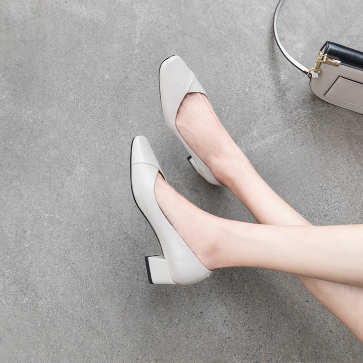 岛上 中跟单鞋 实物如图