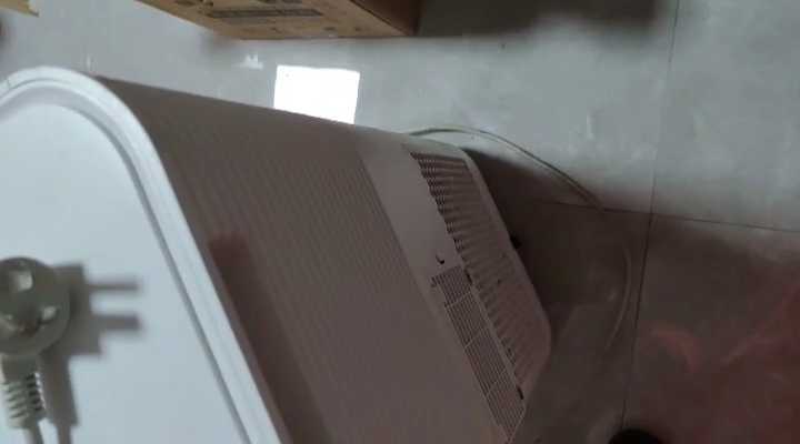 移动空调,刚买来,学校不让用,有意者可私