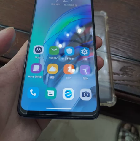 95新摩托罗拉moto egde s(5G...