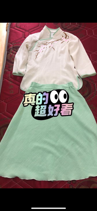 民国学生裙，穿起来很漂亮，九成新