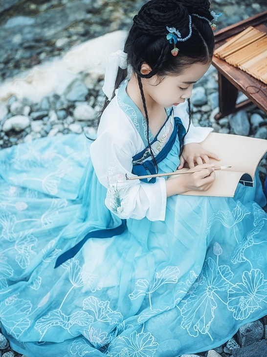 钟灵记 小般若:改良汉服齐胸襦裙汉元素女童...